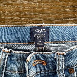 J.Crew Essential Straight Jean, size 29